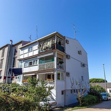 Apartamento Dea B4+1 Poreč Exterior foto