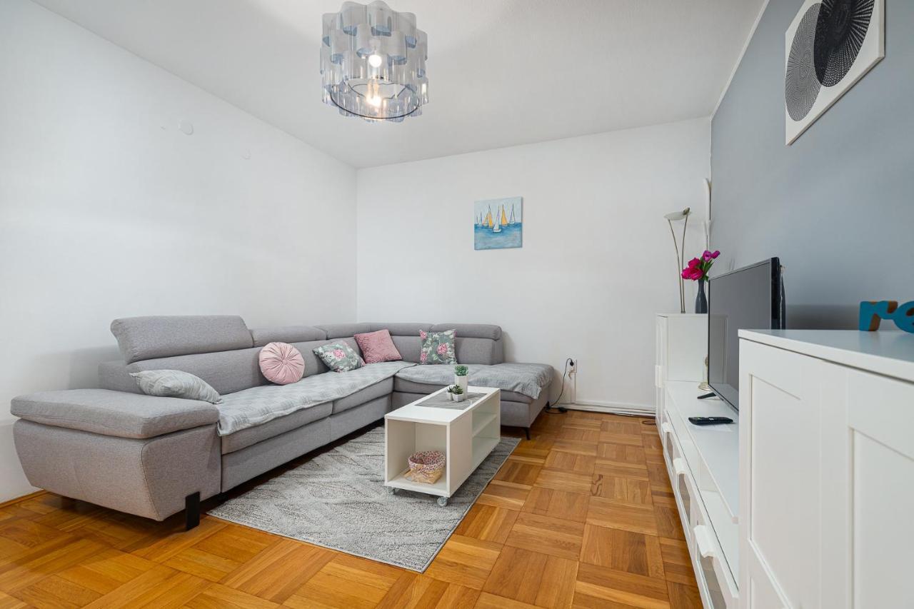 Apartamento Dea B4+1 Poreč Exterior foto