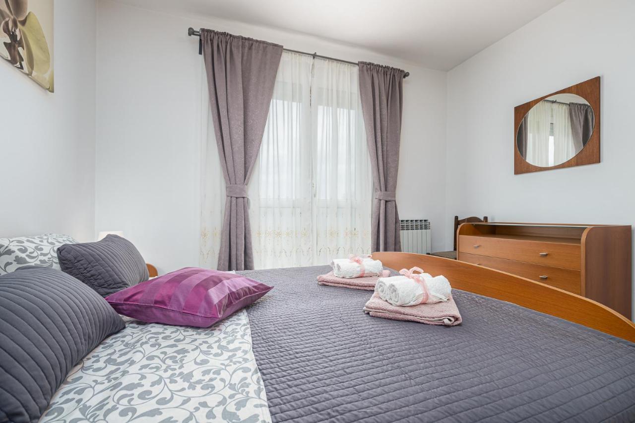 Apartamento Dea B4+1 Poreč Exterior foto